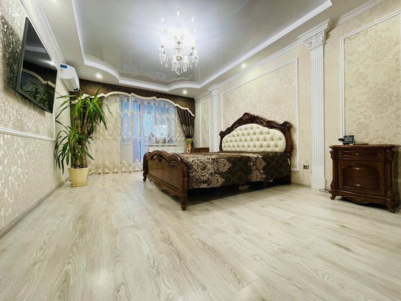 Продажа 3-комнатной квартиры 96 м², Михаила Лушпы просп.