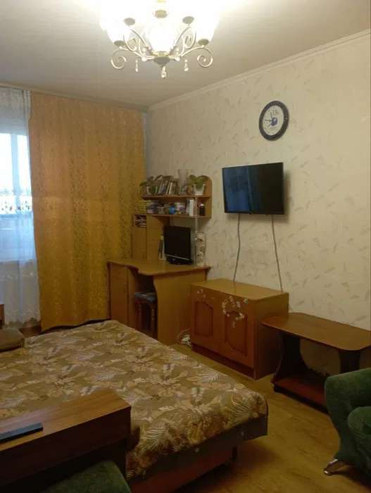 Продажа 2-комнатной квартиры 60 м², Ревуцкого ул., 4
