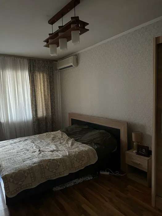 Продажа 4-комнатной квартиры 84 м², Николая Лаврухина ул.