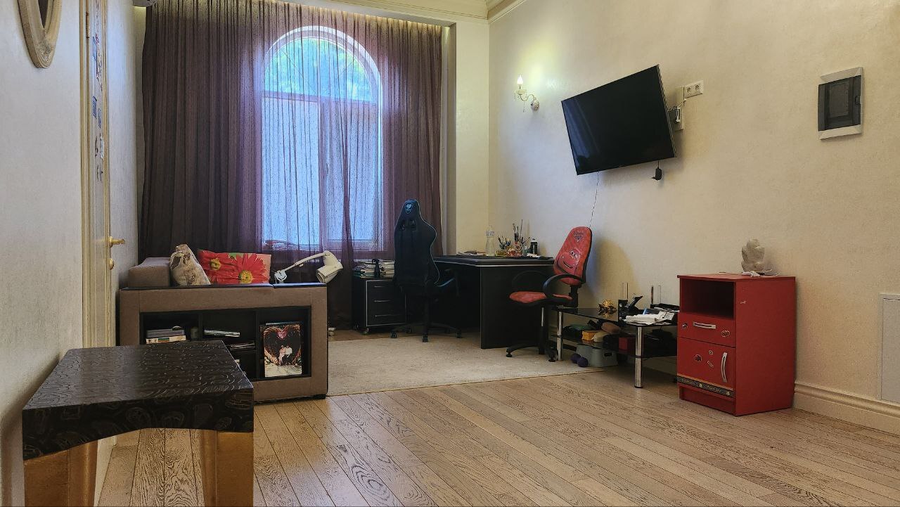 Аренда дома 400 м², Госпитальный пер., 10