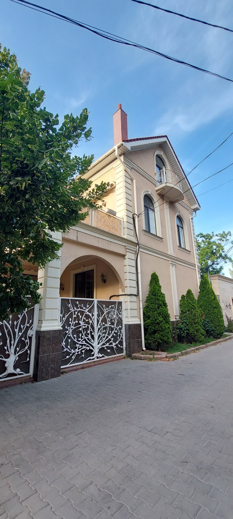 Оренда будинку 400 м², Госпитальный пров., 10