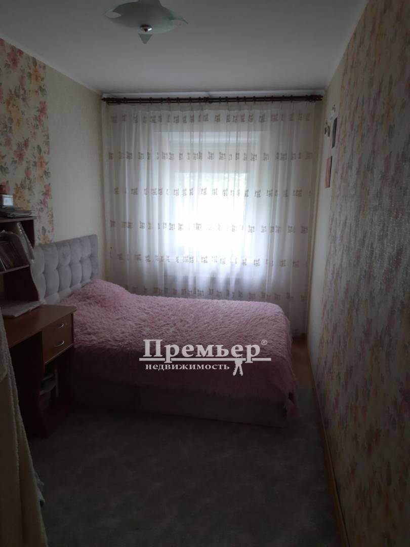 Продажа 3-комнатной квартиры 52 м², Школьный пер., 4