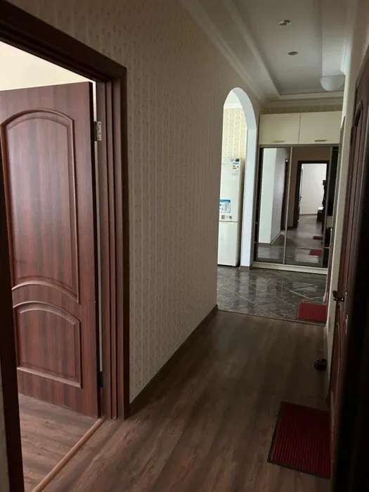 Продажа 2-комнатной квартиры 86 м², Кирилловская ул.