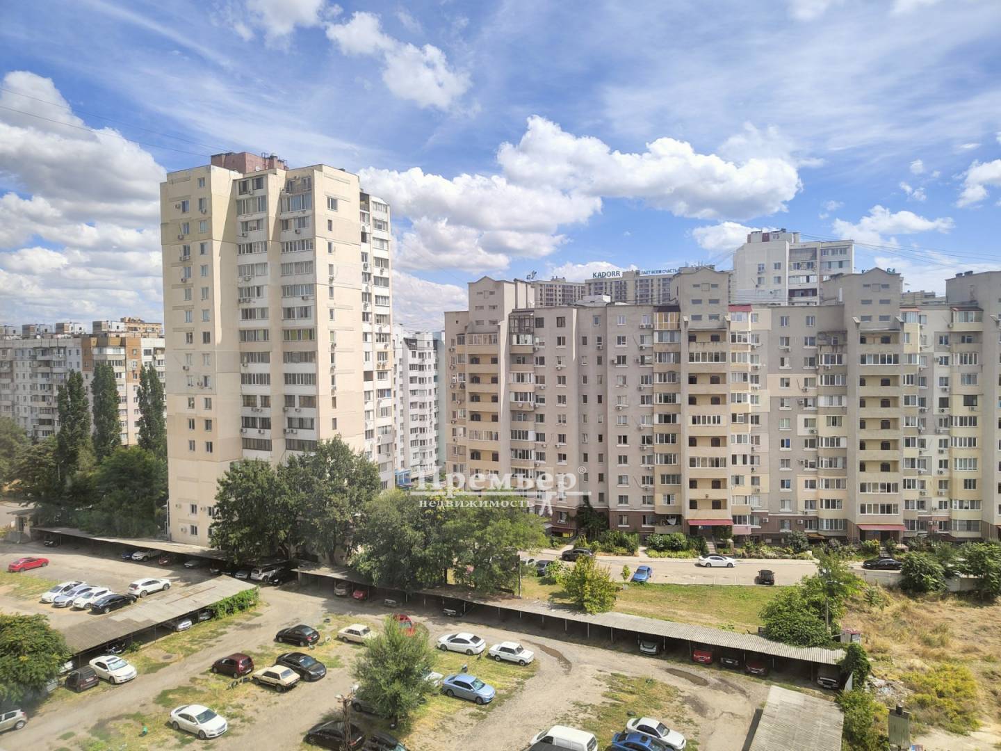 Продаж 1-кімнатної квартири 43 м², Володимира Висоцького вул.