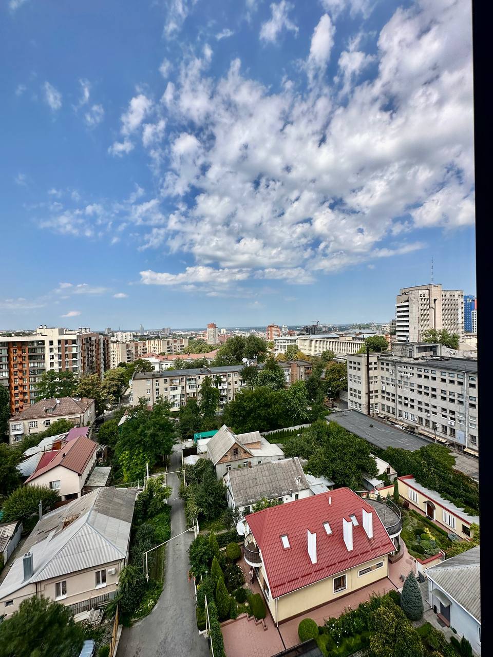 Продажа 3-комнатной квартиры 135 м², Олеся Гончара ул.