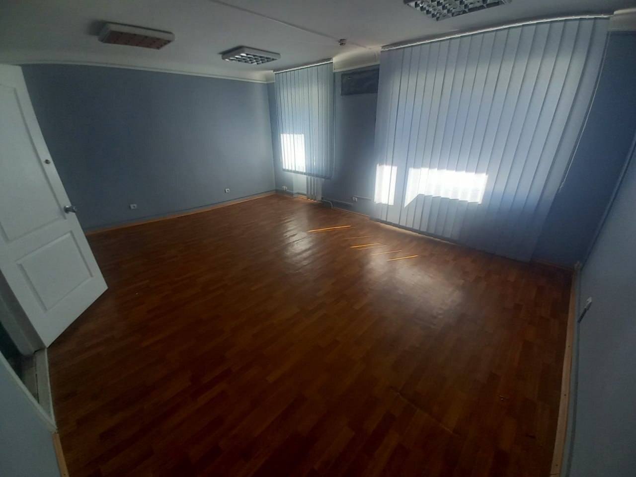 Оренда офісу 12 м², Князя Ярослава Мудрого вул., 68