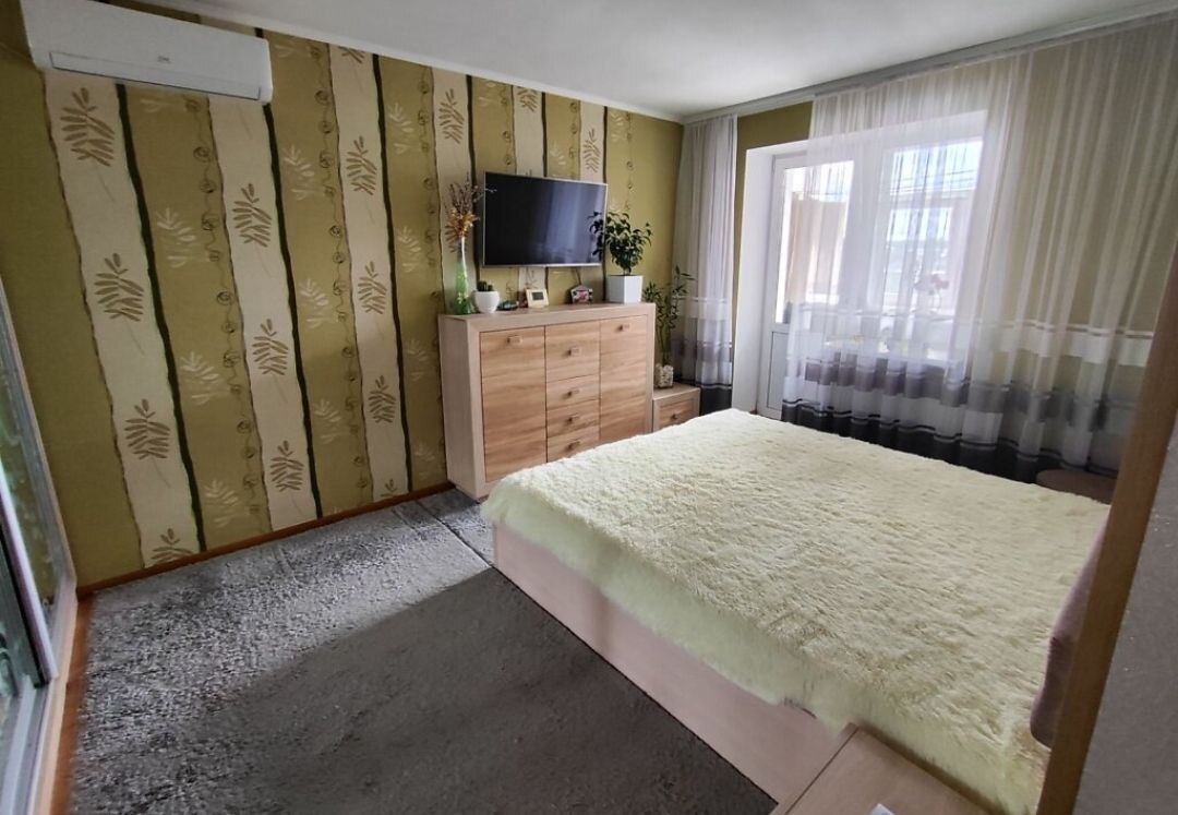 Продажа 2-комнатной квартиры 60 м², Маршала Гречко ул.