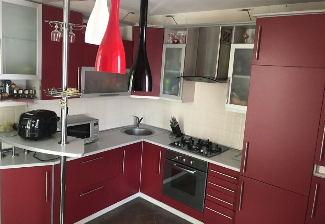 Продажа 2-комнатной квартиры 72 м², Панаса Мирного ул.