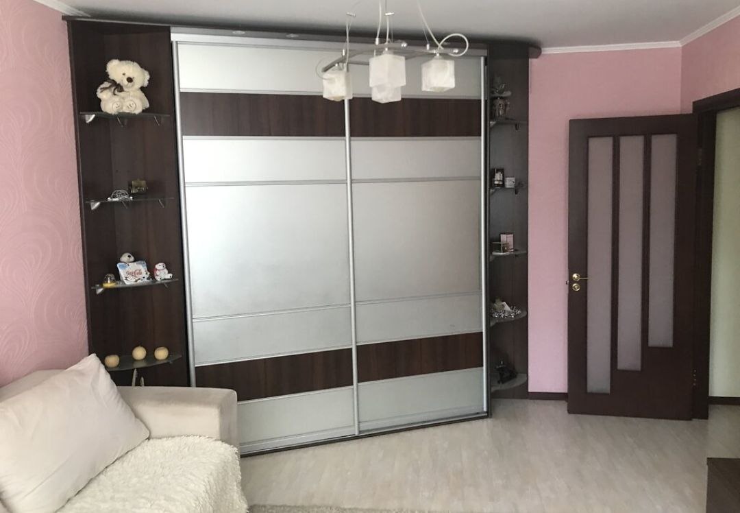 Продажа 2-комнатной квартиры 72 м², Панаса Мирного ул.