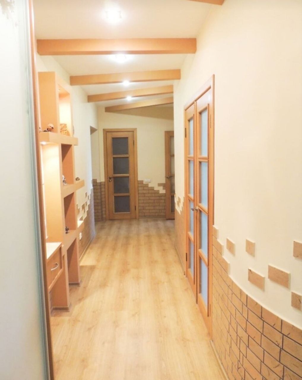 Продаж 3-кімнатної квартири 78 м², Свободи вул.