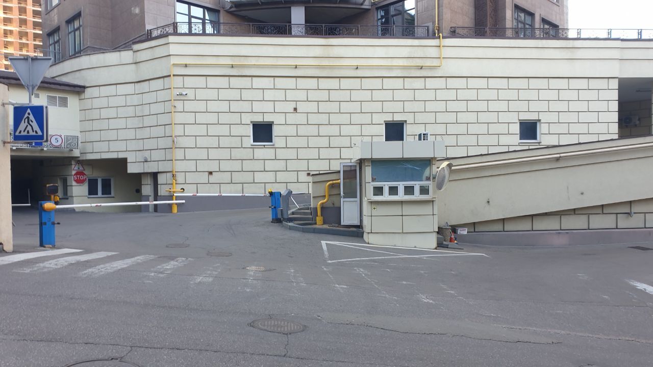 Оренда офісу 190 м², Глибочицька вул., 32А