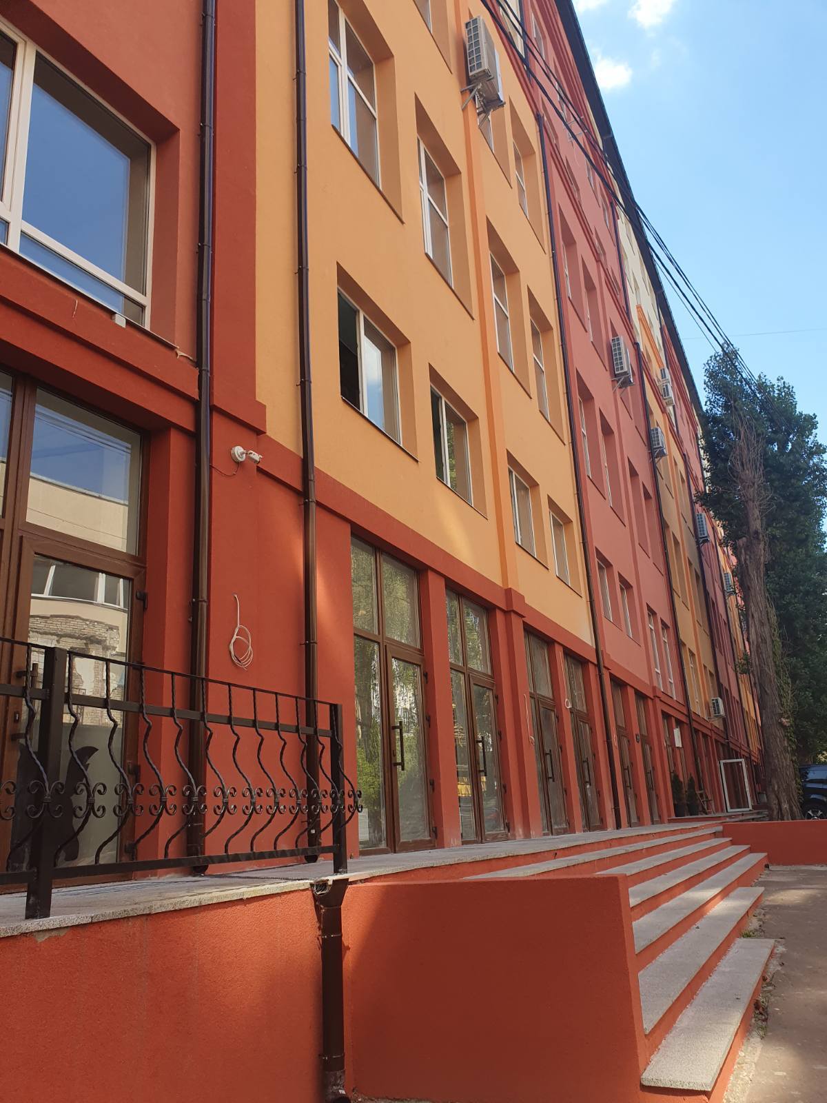 Оренда офісу 146 м², Глибочицька вул., 17