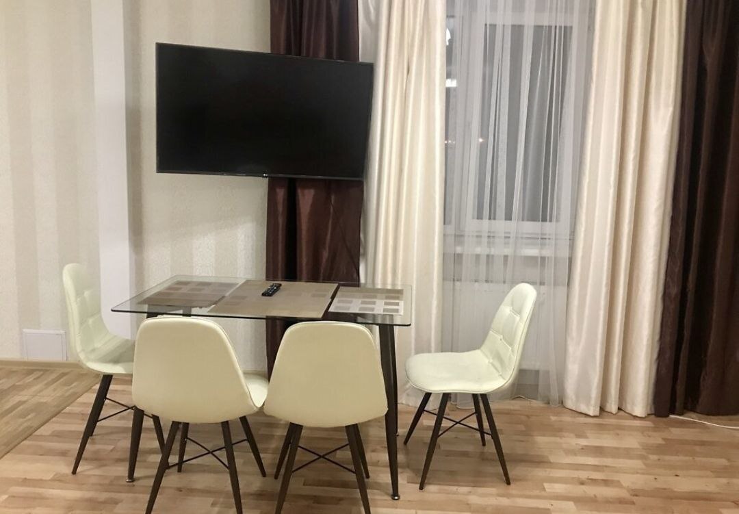 Аренда 1-комнатной квартиры 44 м², Героев Майдана ул.