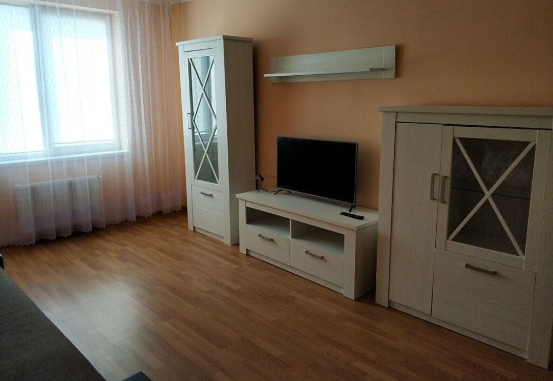 Оренда 2-кімнатної квартири 67 м², Степана Бандери вул.