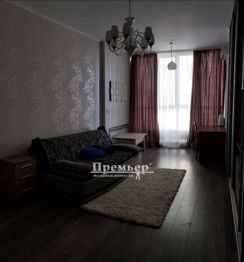 Продажа 1-комнатной квартиры 56 м², Академика Королева ул.
