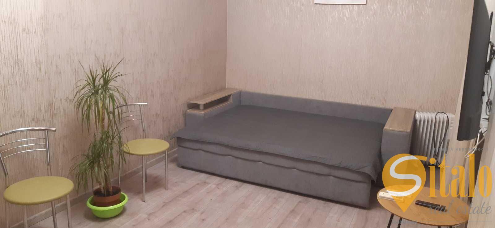 Продаж 2-кімнатної квартири 43 м², Соборний просп.