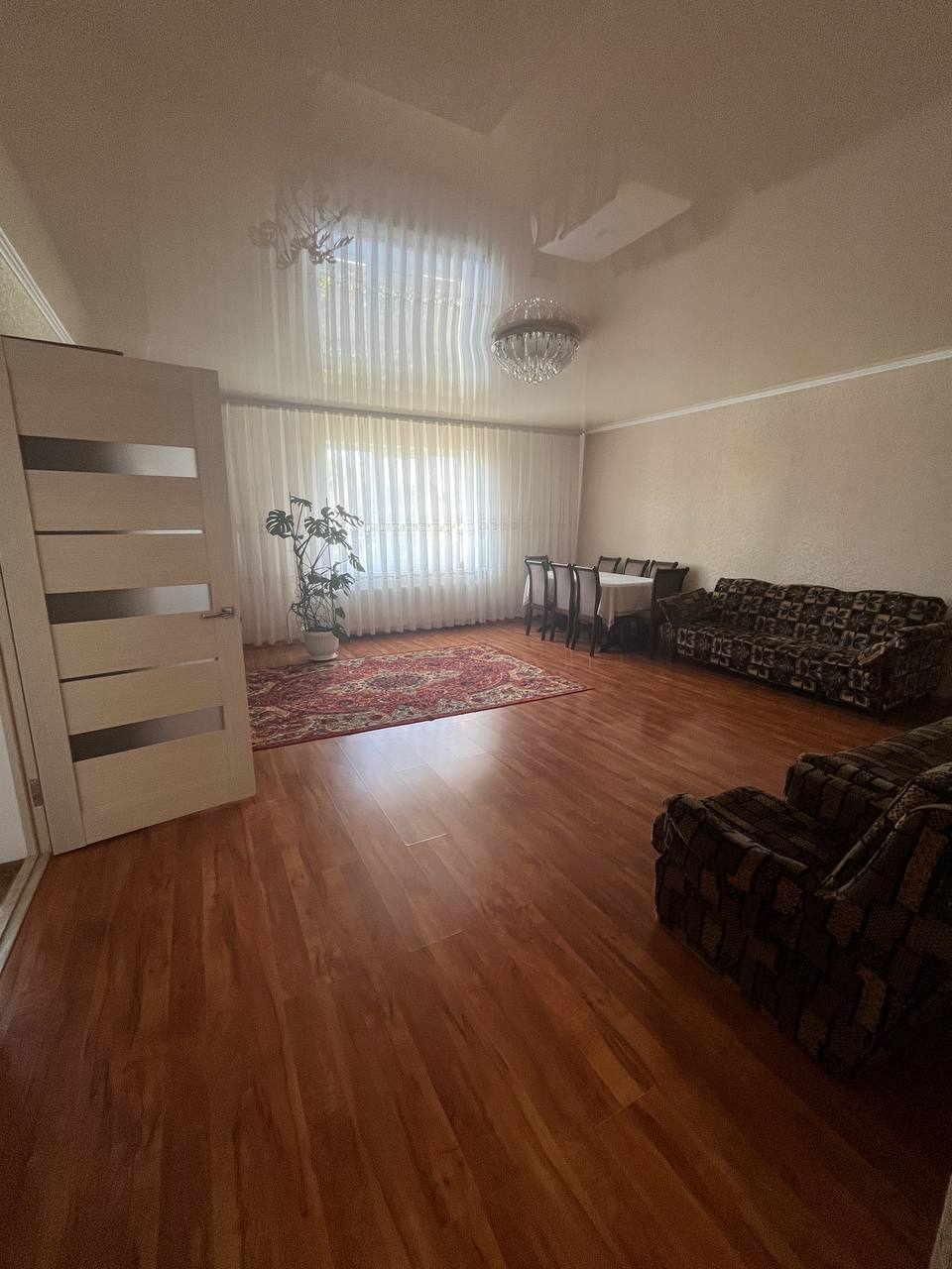 Продаж будинку 238.1 м²