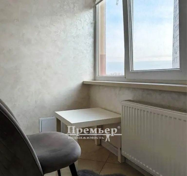 Продаж 2-кімнатної квартири 72 м², Віце-адмірала Жукова пров.
