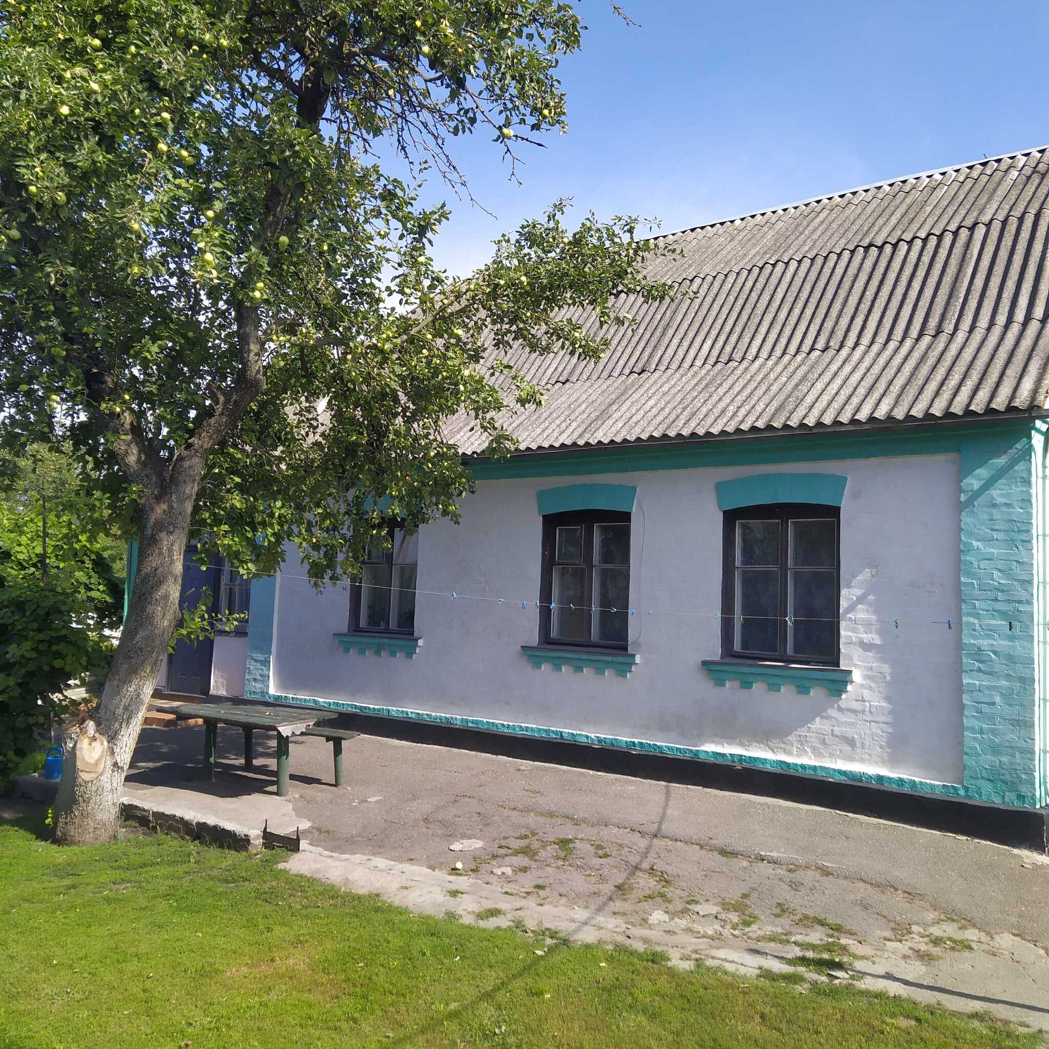 Продаж будинку 76 м², вул.Озерна