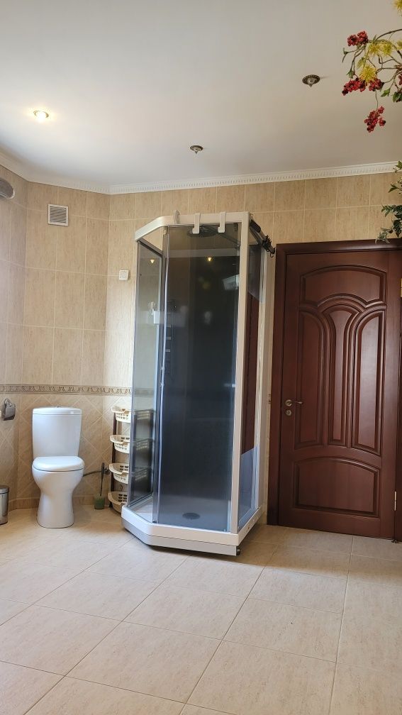 Аренда коттеджа 380 м², 120-я Садовая ул.