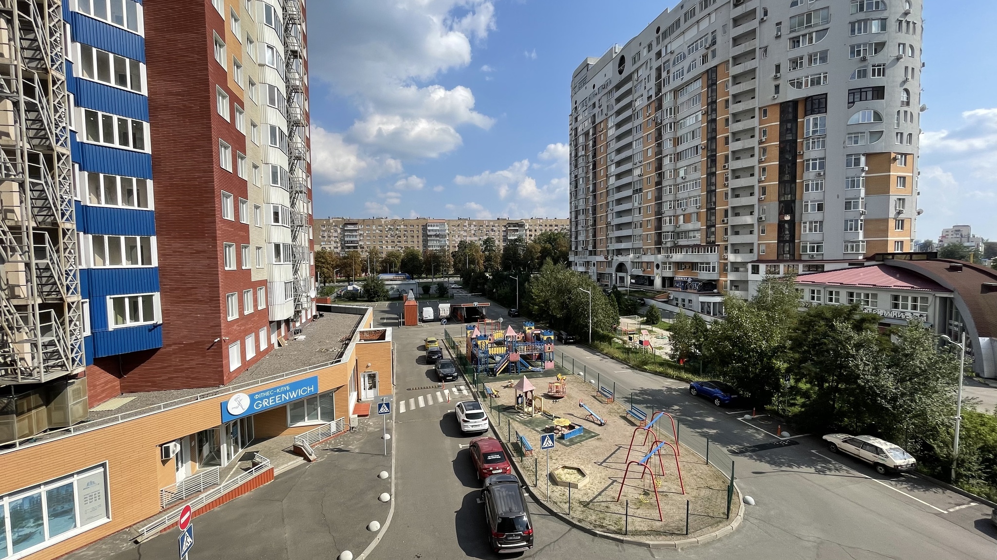 Продажа 4-комнатной квартиры 162 м², Науки просп., 45/3