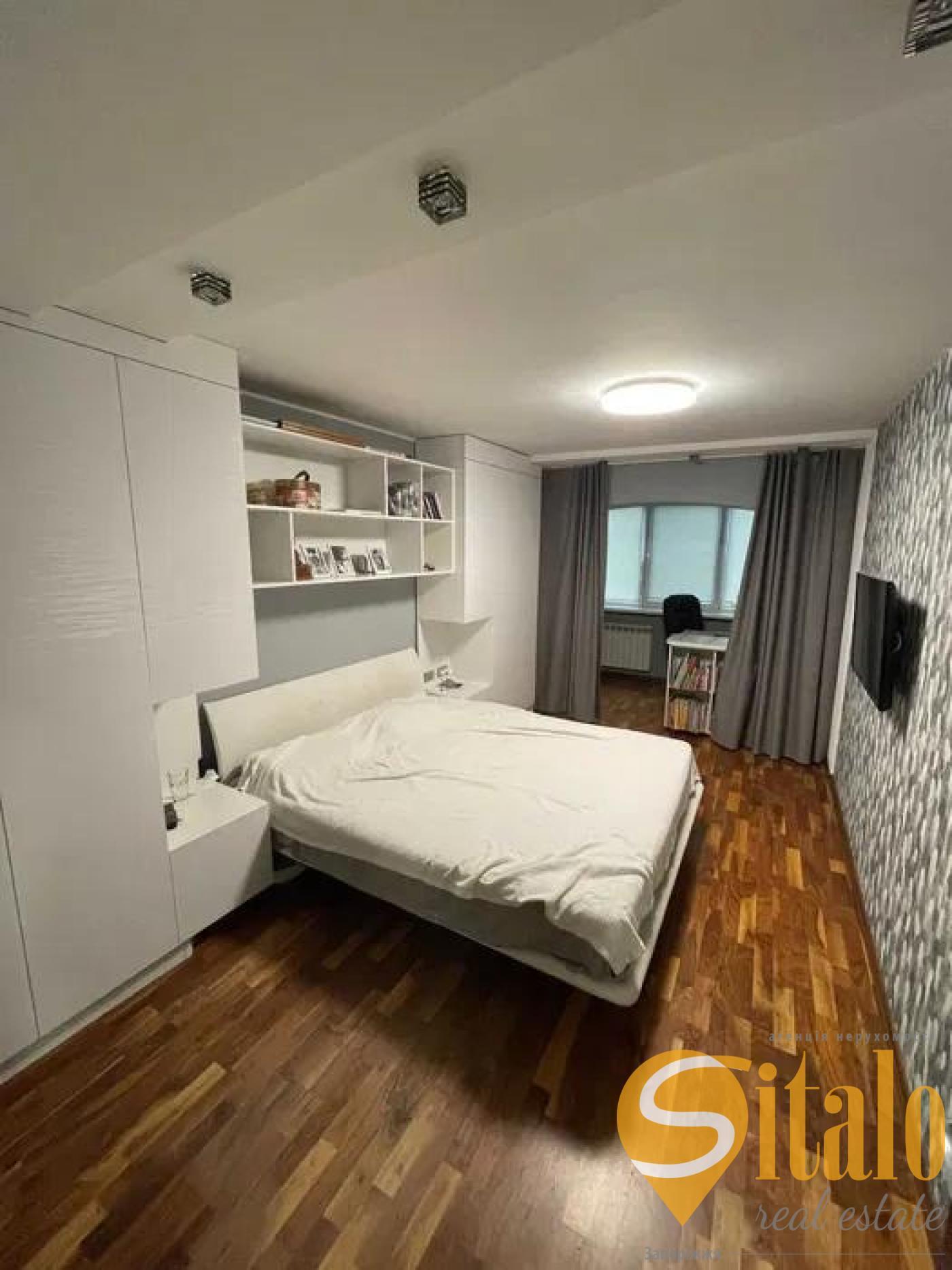 Продаж 3-кімнатної квартири 73 м², Вороніна вул.