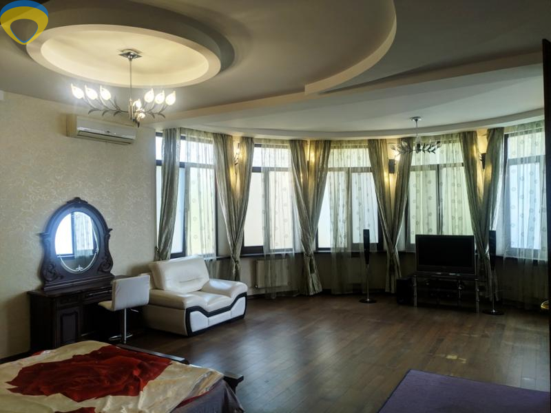Продажа дома 650 м², Дачная ул., 8