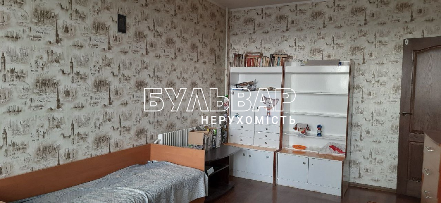 Продаж 3-кімнатної квартири 69 м², Гарібальді вул., 6А