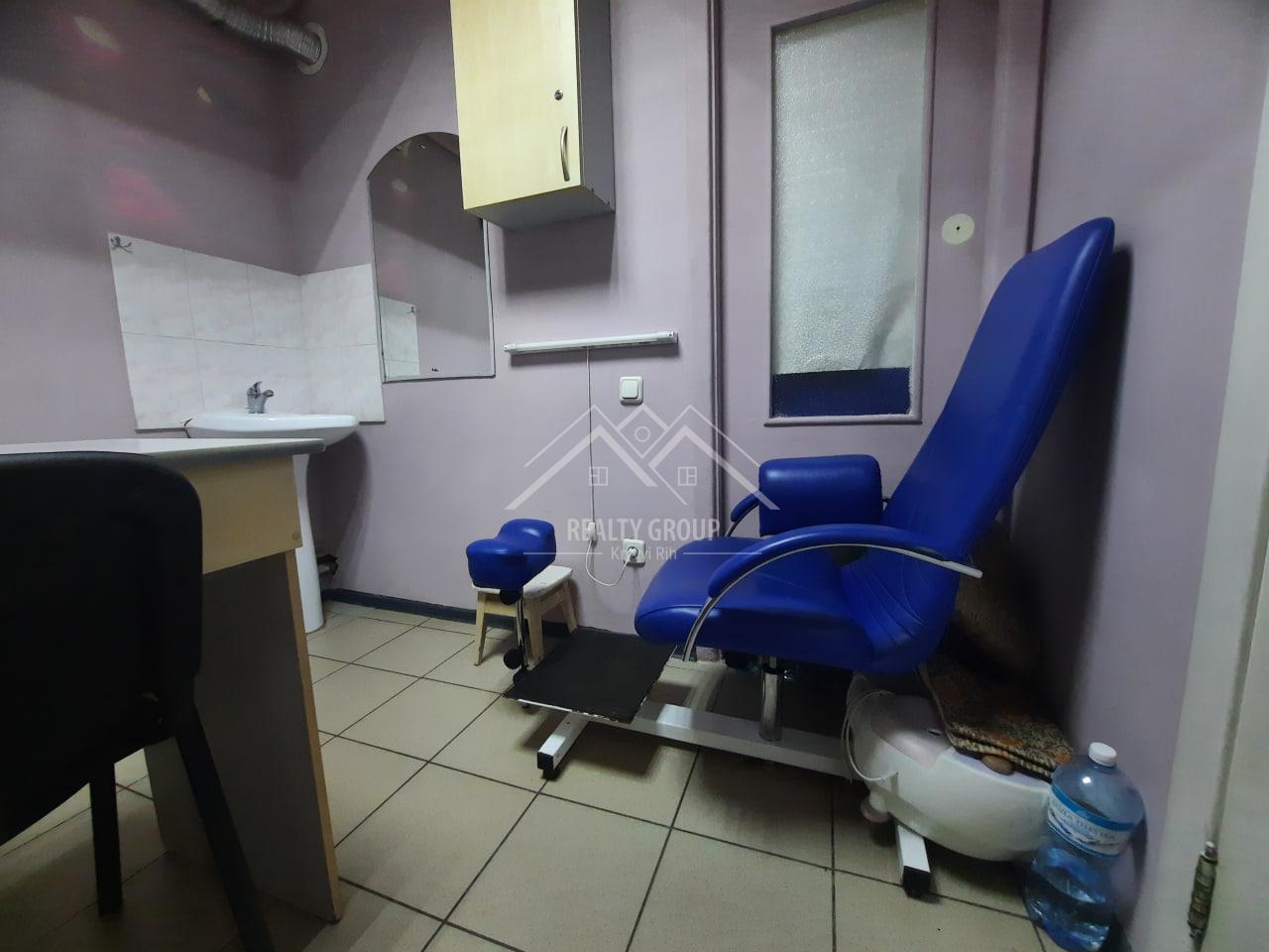 Продаж салону краси 42 м², Галенко вул., 4