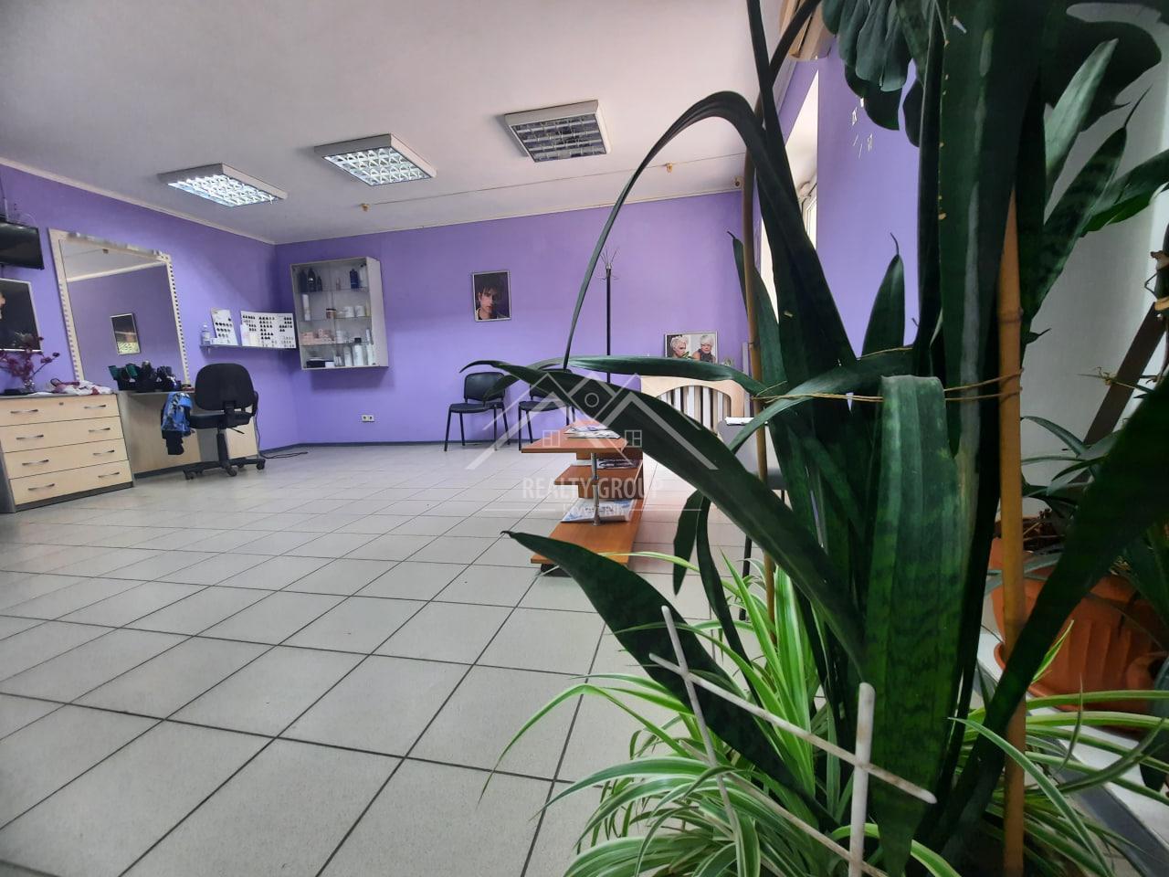 Продаж салону краси 42 м², Галенко вул., 4