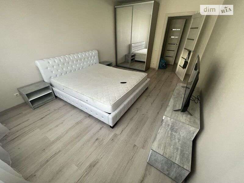 Продаж 2-кімнатної квартири 70 м², Михайла Донця вул., 2Б