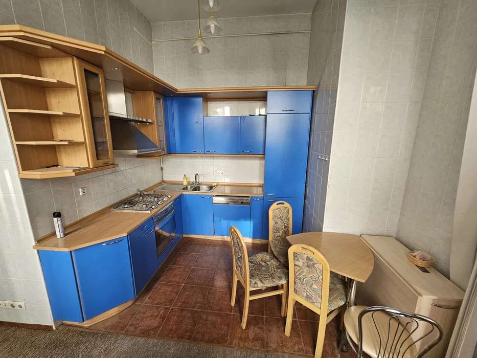Оренда 4-кімнатної квартири 180 м², Архітектора Городецького вул.