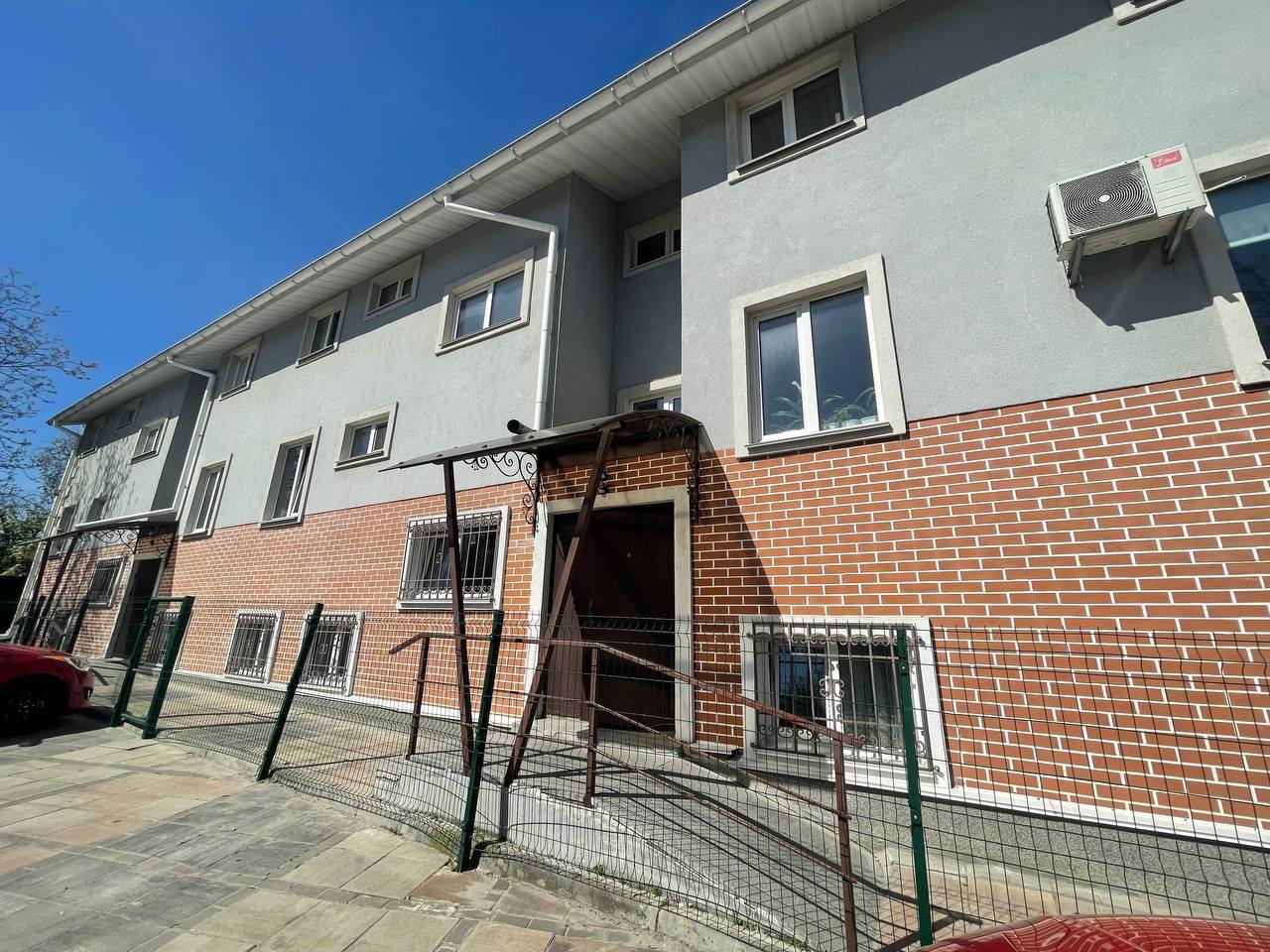 Продаж 2-кімнатної квартири 48 м², Академіка Кащенко вул.