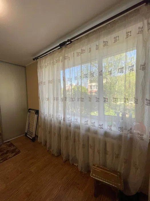 Продаж 3-кімнатної квартири 56 м², Алмазна вул.