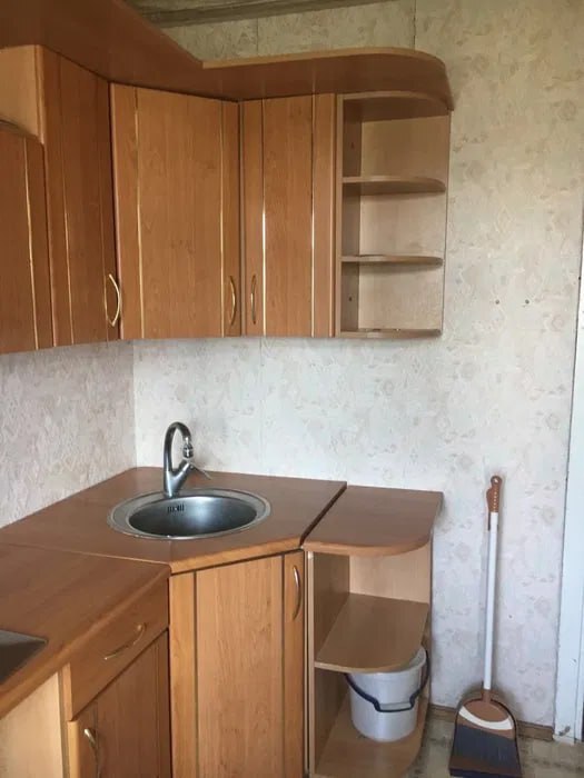 Оренда 2-кімнатної квартири 50 м², Добровольців вул., 4