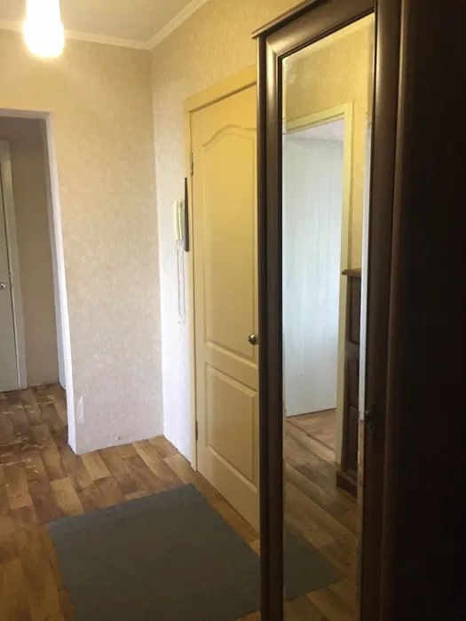 Оренда 2-кімнатної квартири 50 м², Добровольців вул., 4