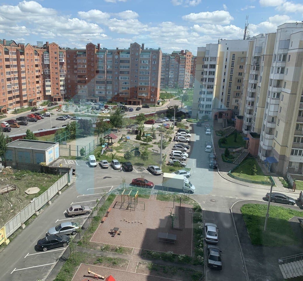 Продаж 2-кімнатної квартири 82 м², Віктора Йовы вул., 1