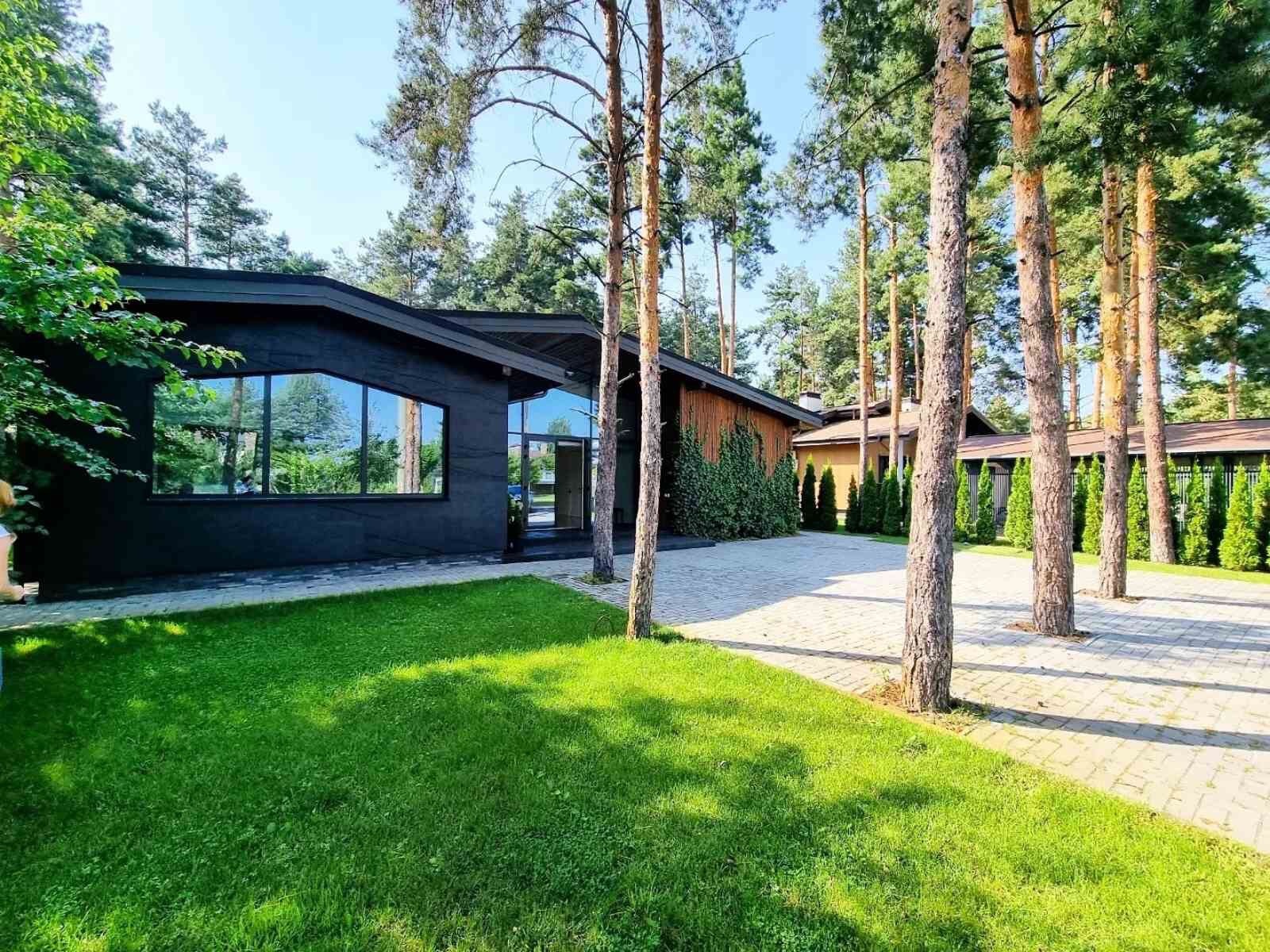 Продажа коттеджа 250 м²