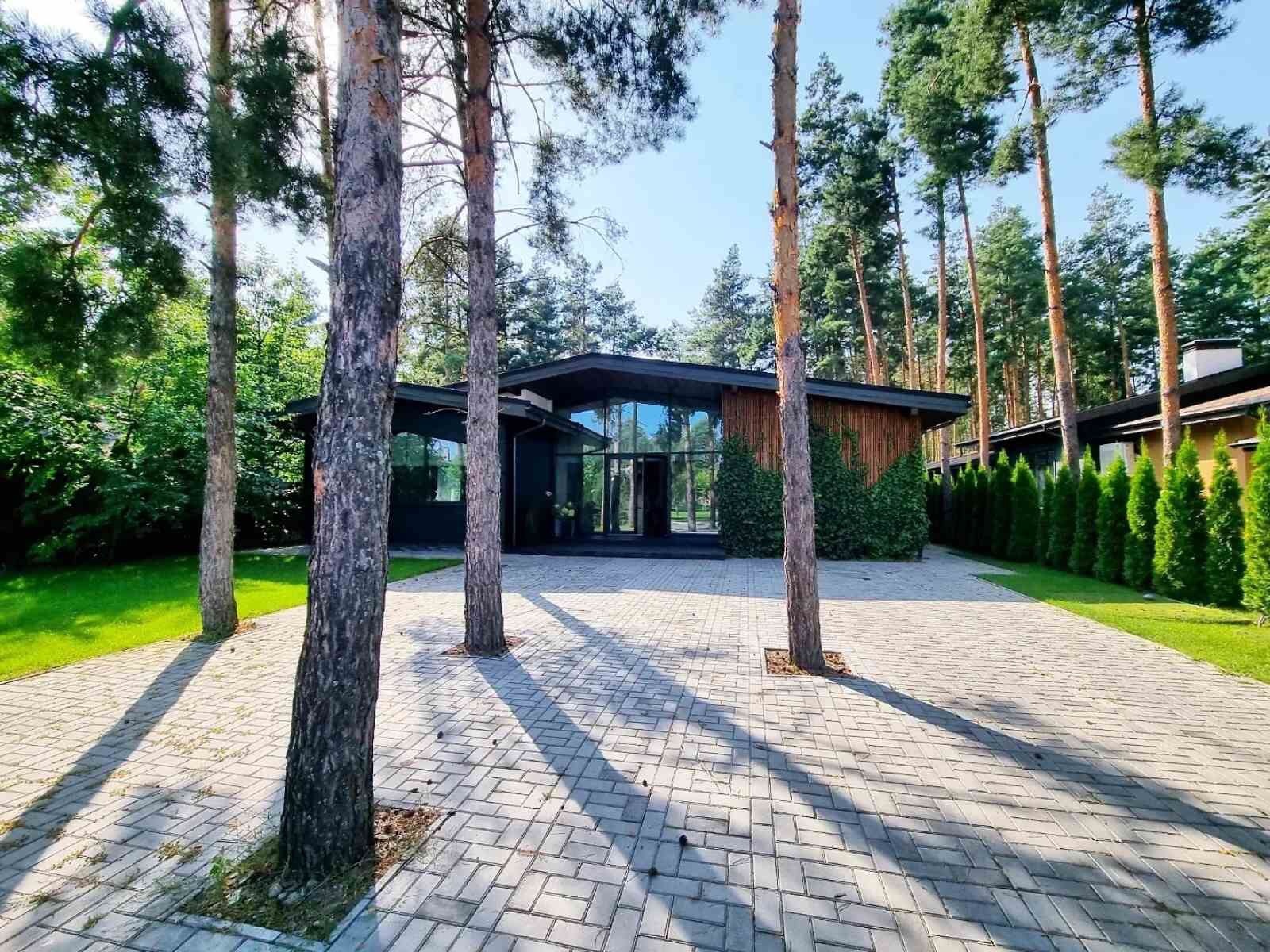 Продажа коттеджа 250 м²