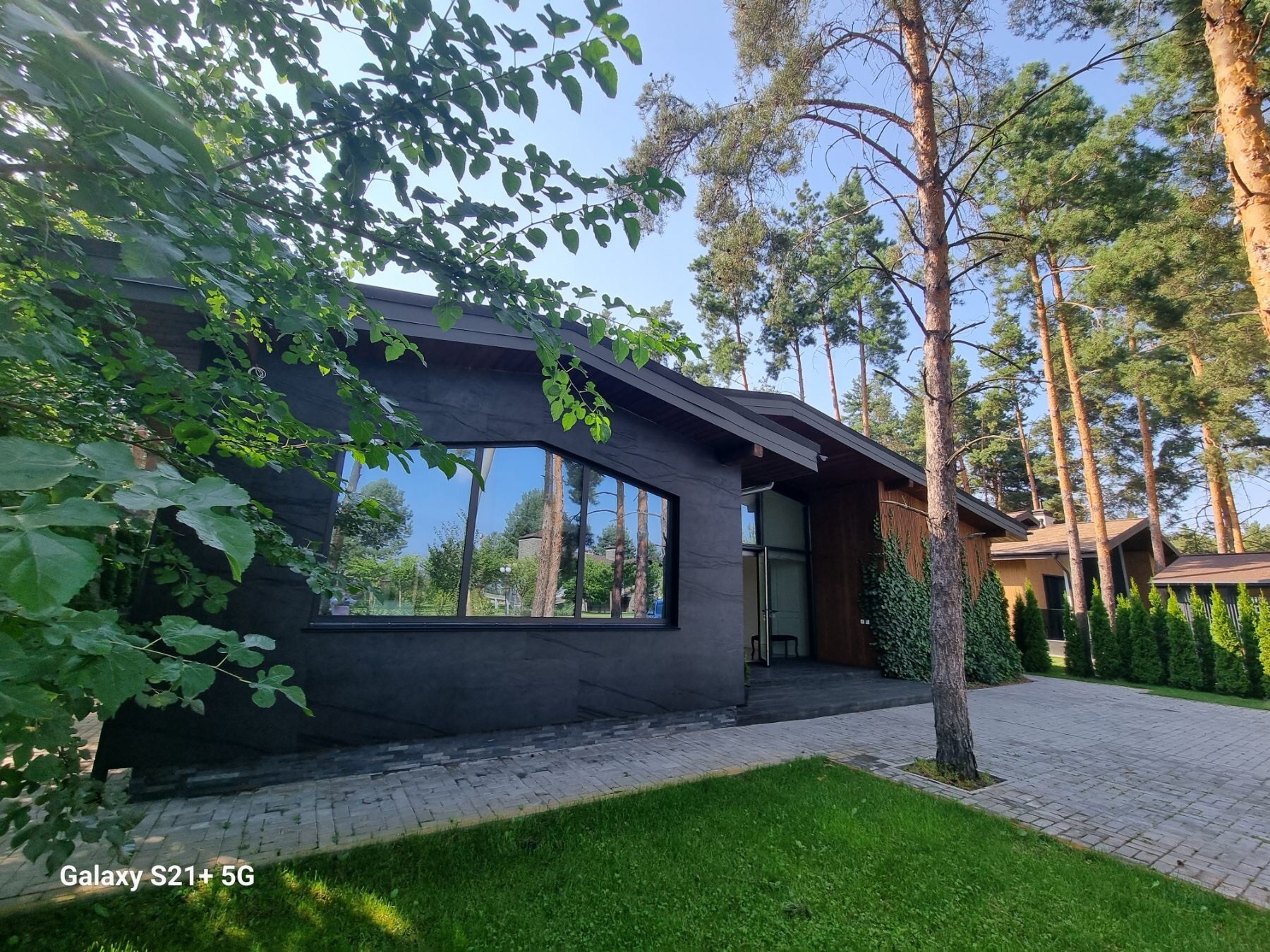 Продажа коттеджа 250 м²