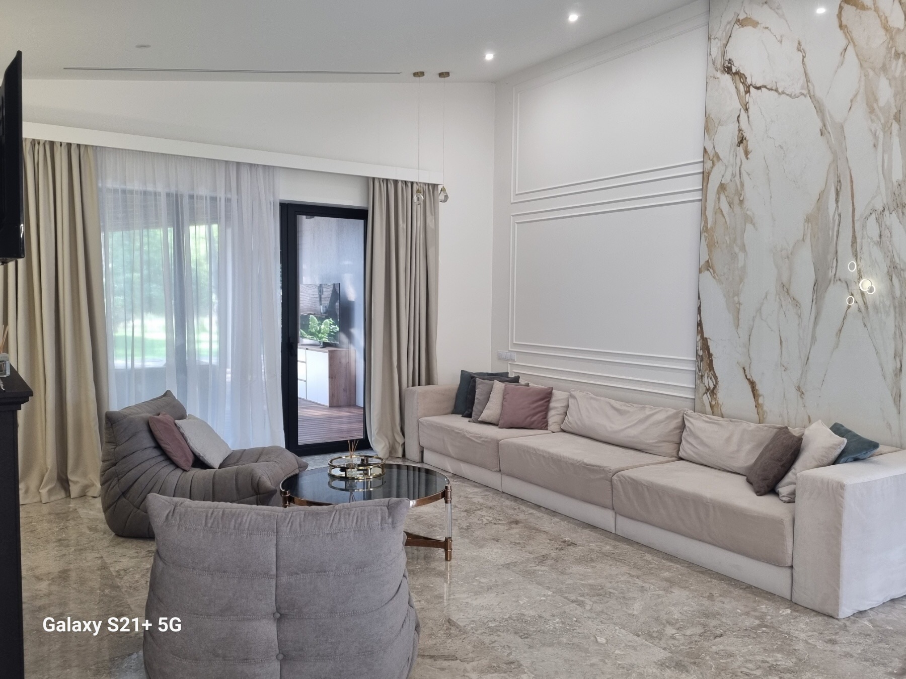 Продажа коттеджа 250 м²