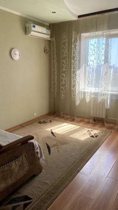 Продажа 3-комнатной квартиры 73 м², Николая Ушакова ул., 16