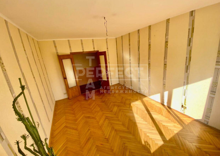 Продаж 3-кімнатної квартири 65 м², Челябінська вул., 5Б