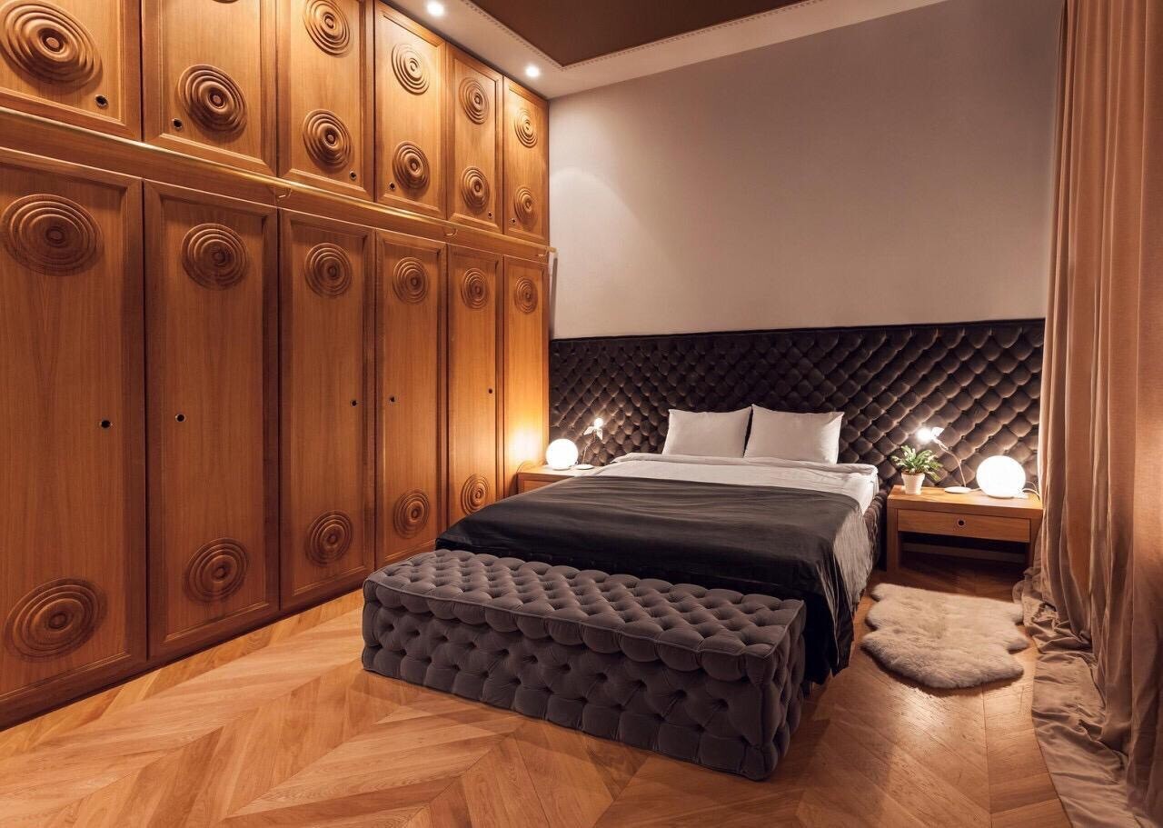 Аренда 4-комнатной квартиры 200 м², Екатерининская ул., 20