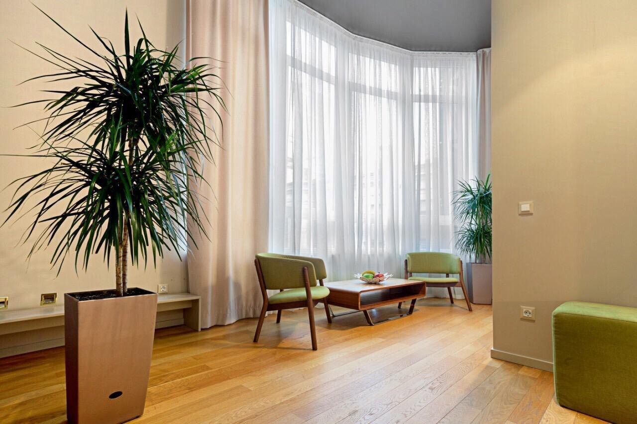 Аренда 4-комнатной квартиры 200 м², Екатерининская ул., 20