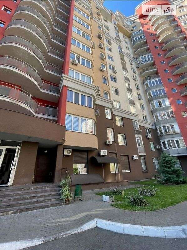 Аренда 3-комнатной квартиры 100 м², Композитора Мейтуса ул.