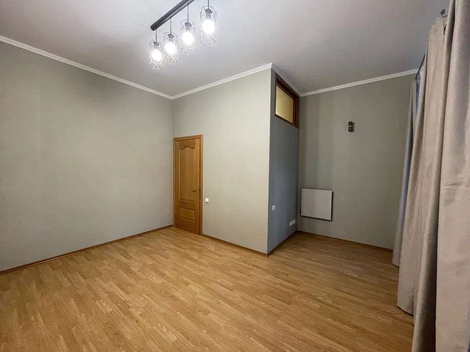 Оренда 2-кімнатної квартири 50 м², Михайла Максимовича вул.
