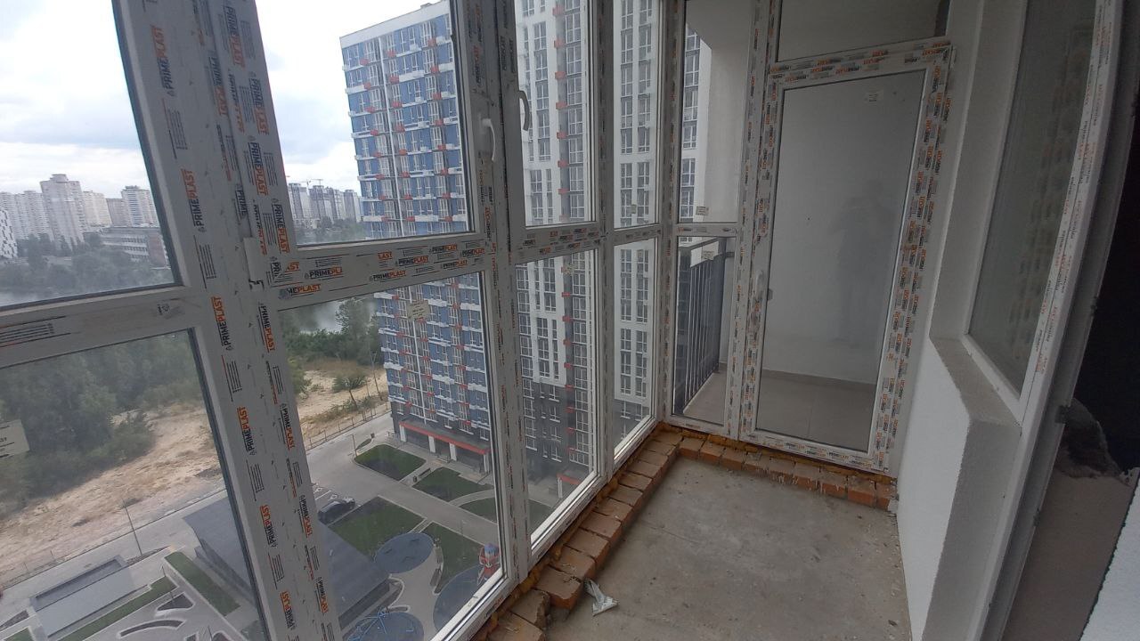 Продаж 2-кімнатної квартири 69 м², Канальна вул., 8Б