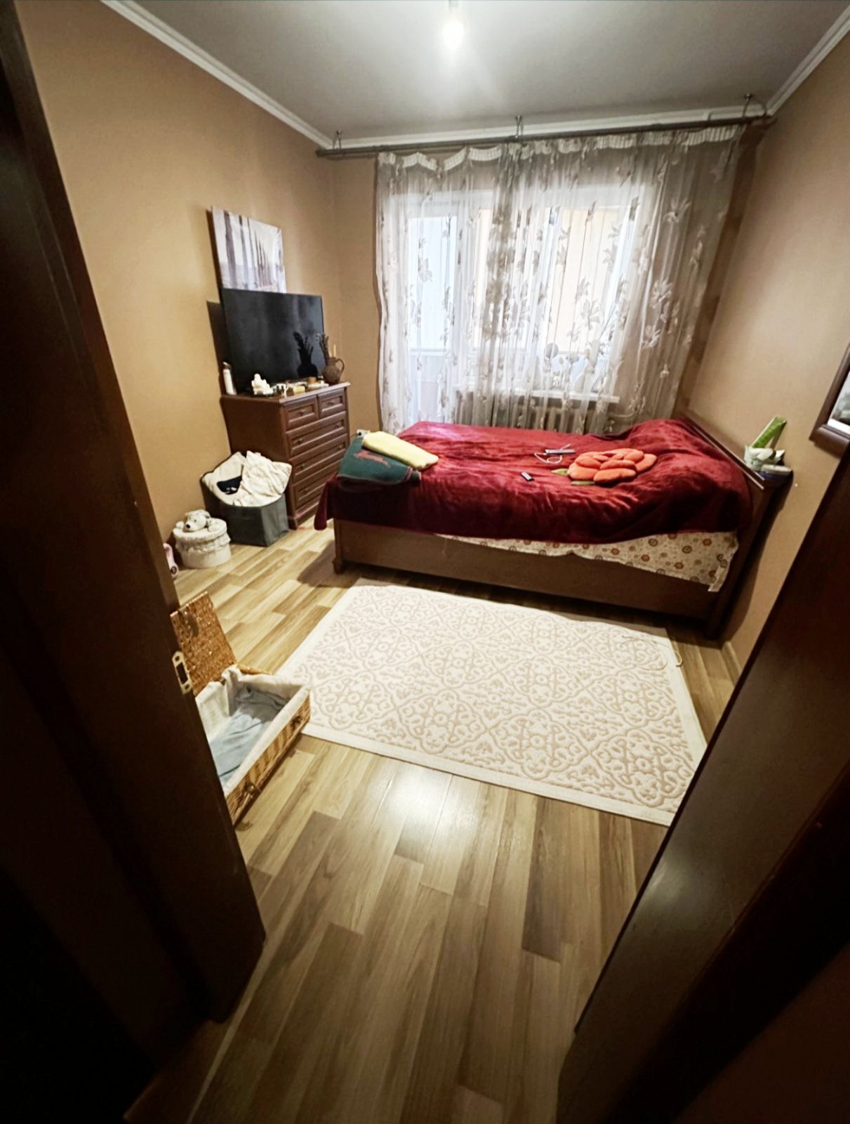Продаж 3-кімнатної квартири 63 м², Добровольского просп.