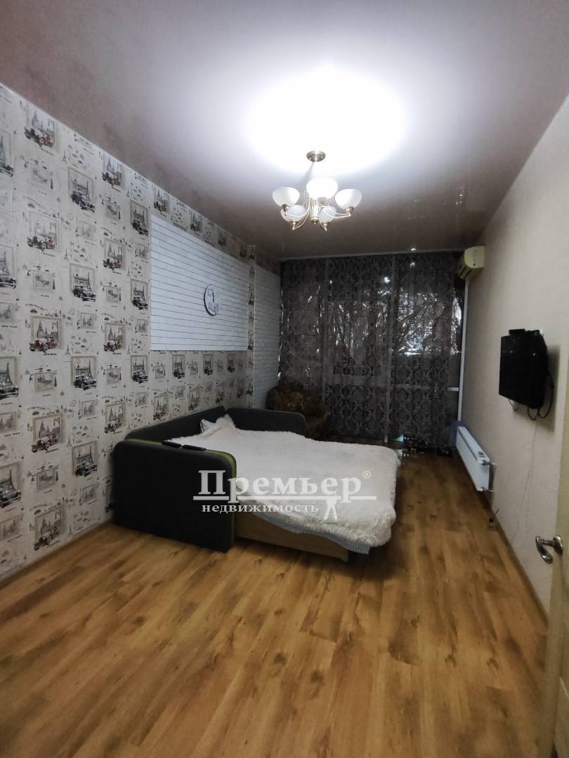 Продаж 1-кімнатної квартири 41 м², Перлинна вул.